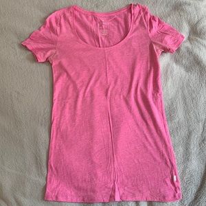 Pink t-shirt